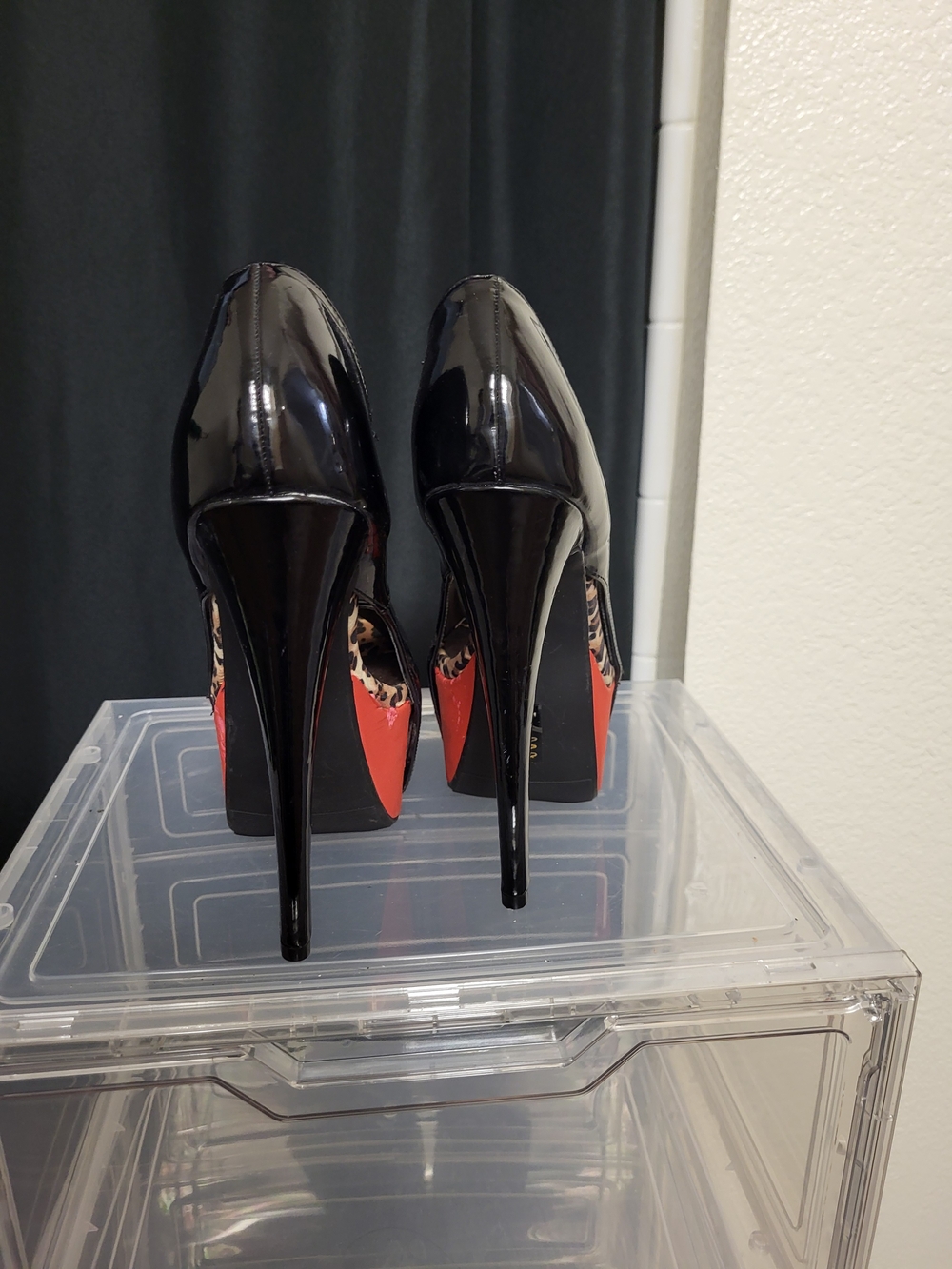 Shoe Republic LA Black Patent Peep-Toe Heels with Red Sole & Leopard Accent - Picture 4 of 4